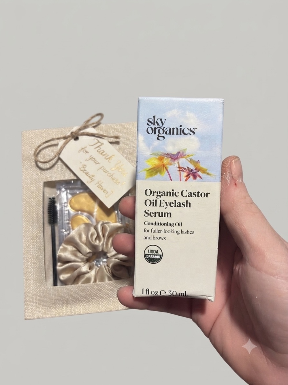 NIB Sky Organics Castor Oil Eyelash Serum & Free Beauty Gift Bag
